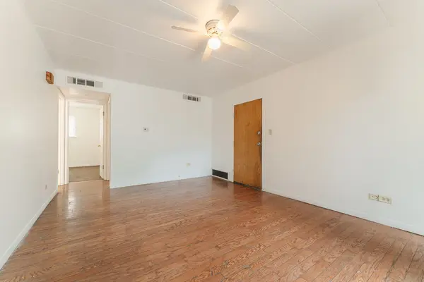 3145 BERNICE AVE #3 Lansing, IL 60438