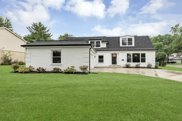 1311 W White Oak ST, Arlington Heights, IL 60005