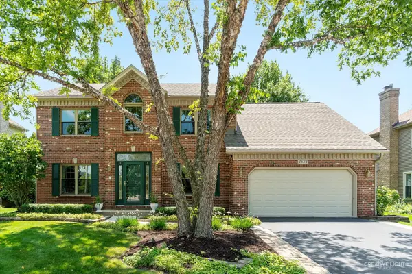 2632 Partlow DR, Naperville, IL 60564