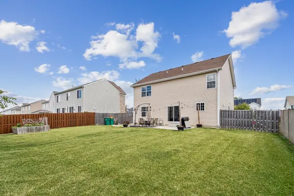 513 Silver Falls ST, Joliet, IL 60431