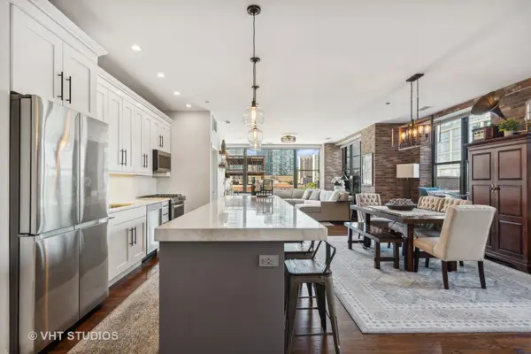 849 N Franklin ST #407, Chicago, IL 60610
