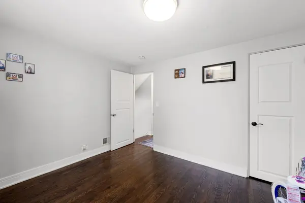 2256 S 18th AVE North Riverside, IL 60546