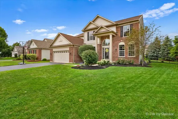 581 Tuscany DR, Algonquin, IL 60102