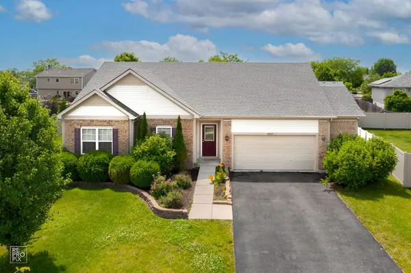 2005 Daly LN, Plainfield, IL 60586