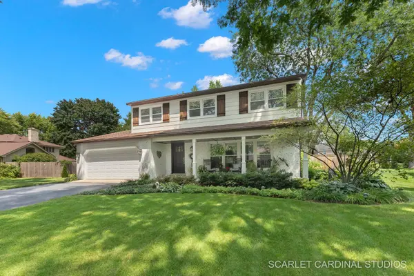 2S451 Kiowa DR, Wheaton, IL 60189
