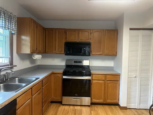 6506 Wander WAY, Cary, IL 60013