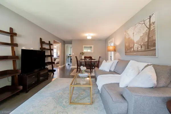 7339 W Touhy AVE, Chicago, IL 60631