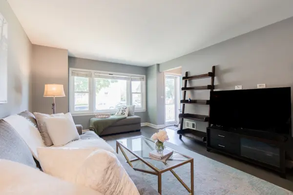 7339 W Touhy AVE, Chicago, IL 60631