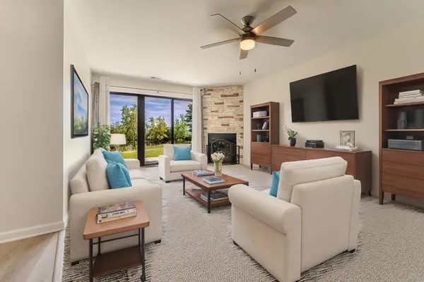 9121 Sandpiper CT #25, Orland Park, IL 60462