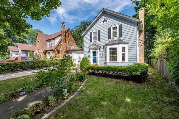 1601 Alexander CT, Waukegan, IL 60085