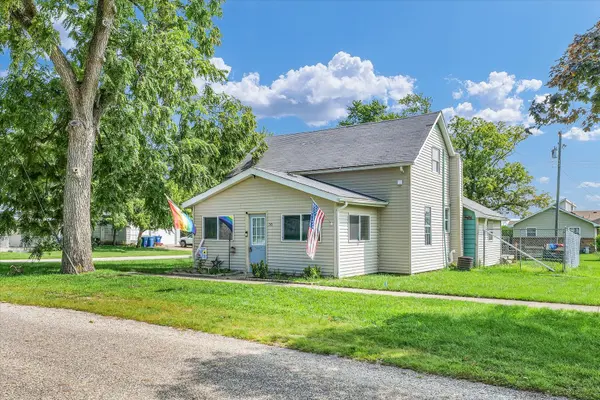 315 N Walnut ST, Arrowsmith, IL 61722