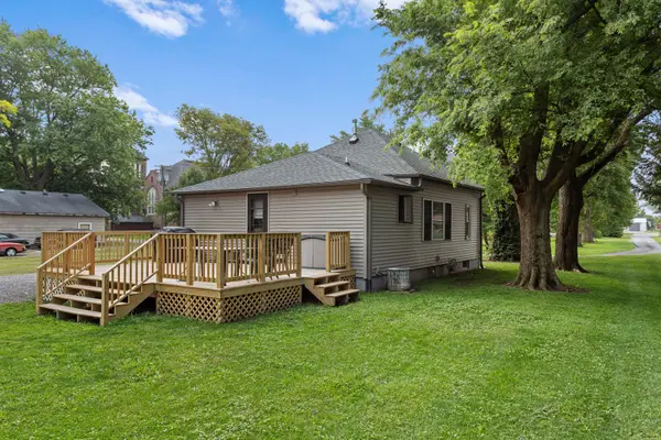 245 W North ST, Cisco, IL 61830