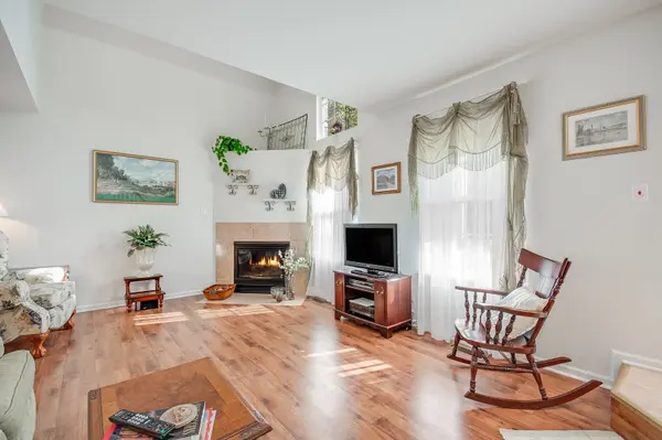 5356 Diamond DR #B Oak Forest, IL 60452