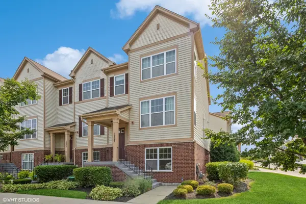1221 Willow AVE, Des Plaines, IL 60016