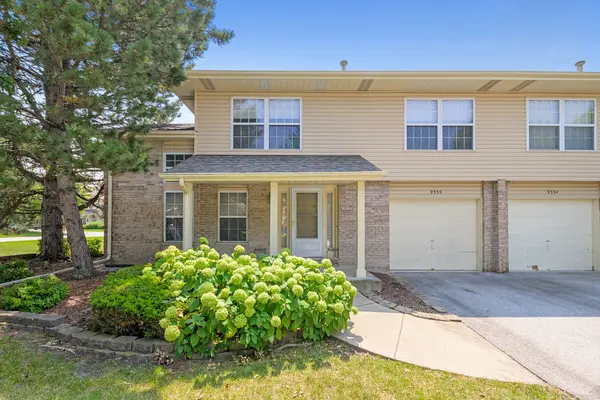 9330 Meadowview DR, Orland Hills, IL 60487
