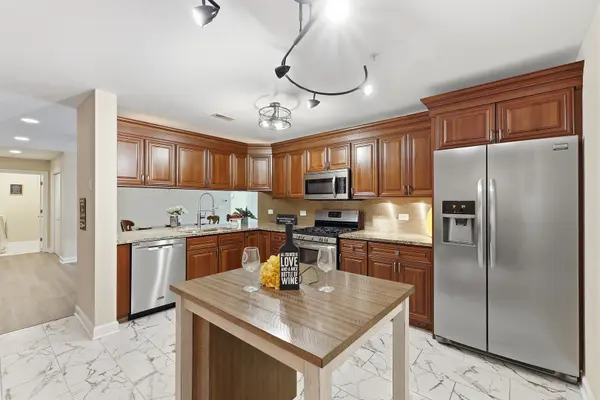 50 N Bokelman ST #338, Roselle, IL 60172
