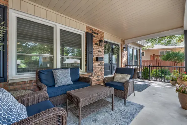 1535 Forest Hills RD, Bettendorf, IA 52722