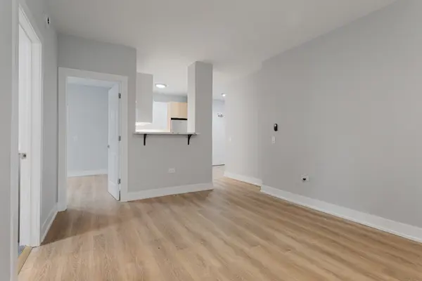 1625 W Howard AVE #220, Chicago, IL 60626