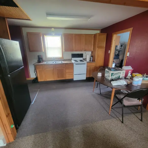 213 4th ST SW, Kent, MN 56553
