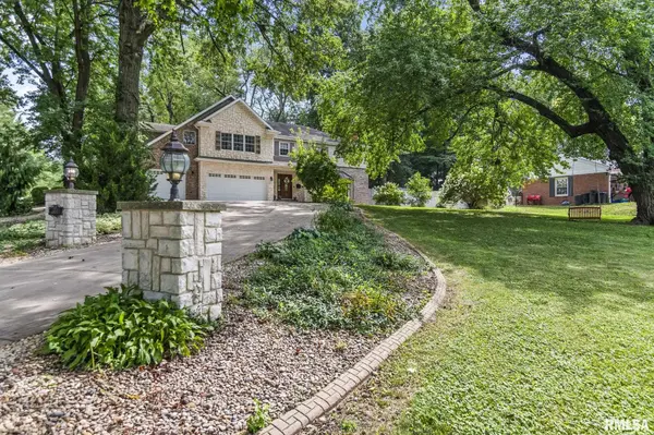 37 WILDWOOD RD, Springfield, IL 62704-0000