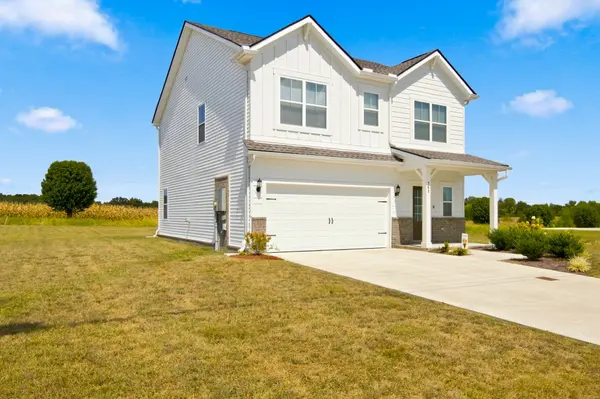 761 Emerson Ln, Westmoreland, TN 37186