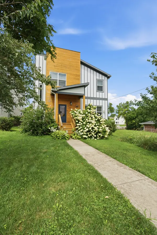 735 28th Ave #N, Nashville, TN 37208
