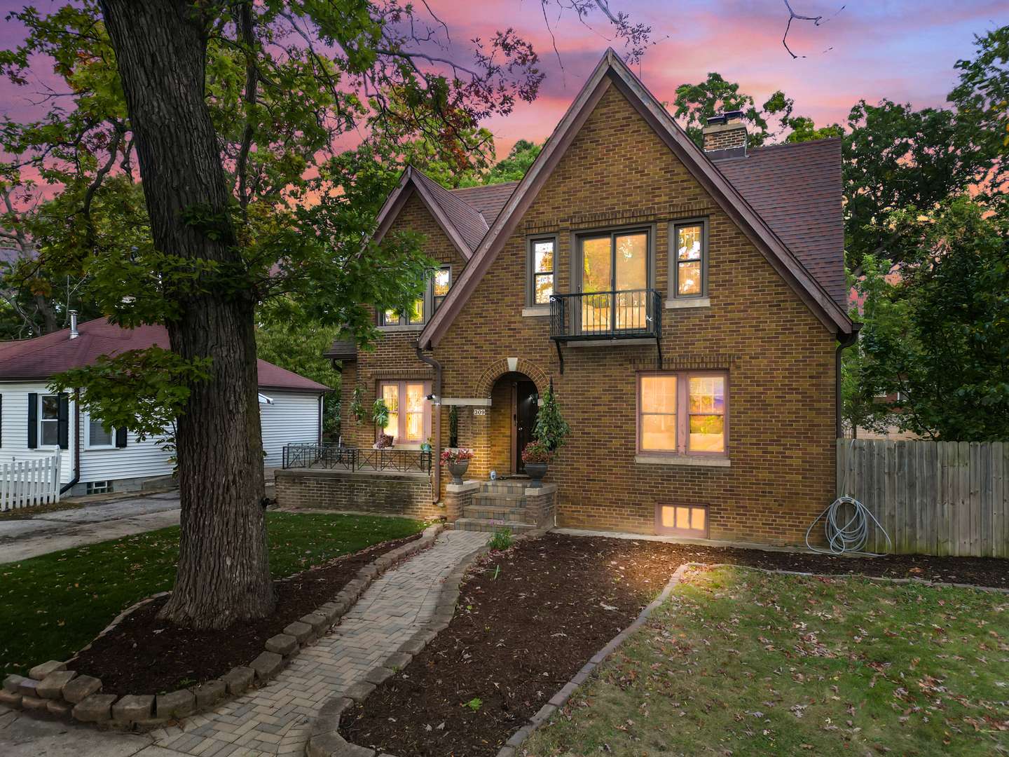309 N Jackson ST, Waukegan, IL 60085