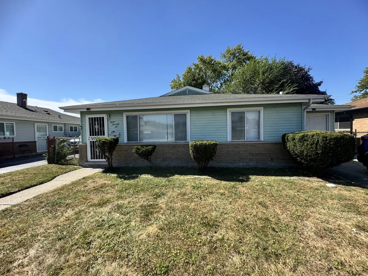 1272 Burnham AVE, Calumet City, IL 60409