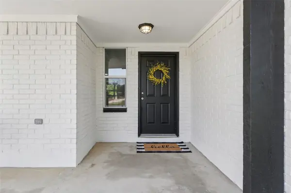1070 Lonesome TRL, Driftwood, TX 78619