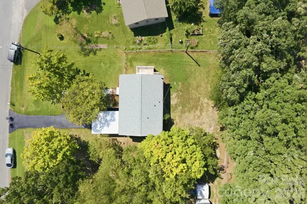 1720 Valwood ST, Kannapolis, NC 28083