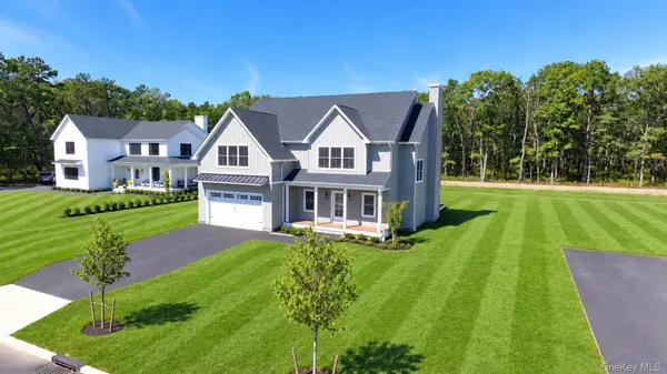 11 Colonels PATH, Manorville, NY 11949