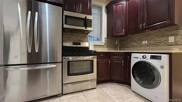 304 S 3rd ST #3, Brooklyn, NY 11211