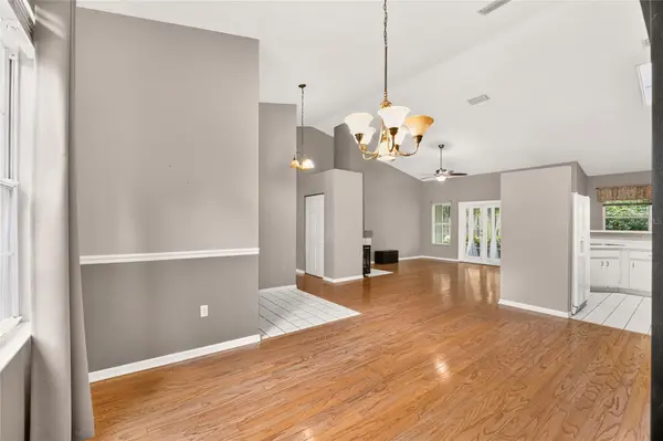 4140 NW 35TH ST, Gainesville, FL 32605