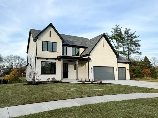 19 Pinnacle CT, Naperville, IL 60565