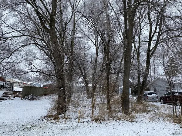 312 Burr AVE, Mchenry, IL 60051