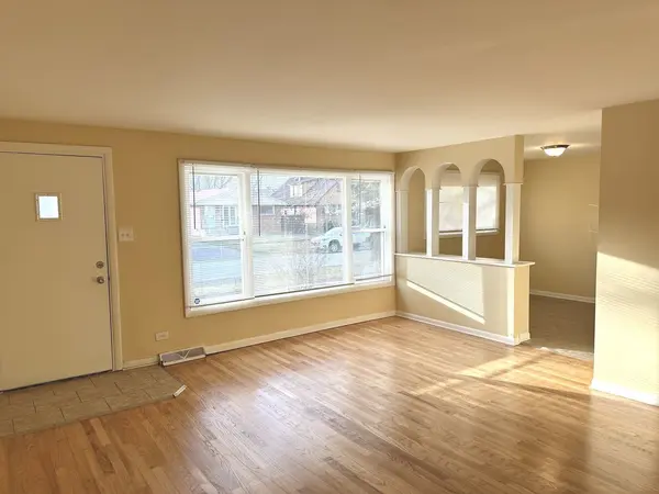 16925 Briargate DR, Country Club Hills, IL 60478