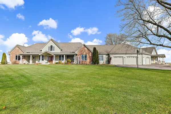 550 Maplewood RD, Somonauk, IL 60552