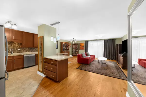 1275 E BALDWIN LN #411, Palatine, IL 60074