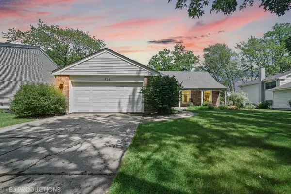 416 Green Valley DR, Naperville, IL 60540