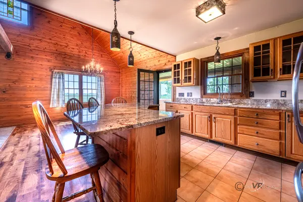 2361 W Florence RD, Baileyville, IL 61007