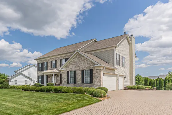 973 Pimlico LN, Bartlett, IL 60103