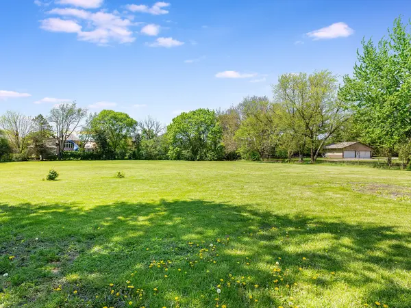8S210 Wehrli RD, Naperville, IL 60540