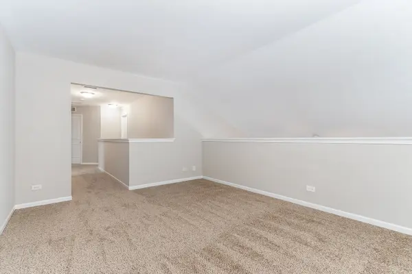 2895 Adam AVE Montgomery, IL 60538