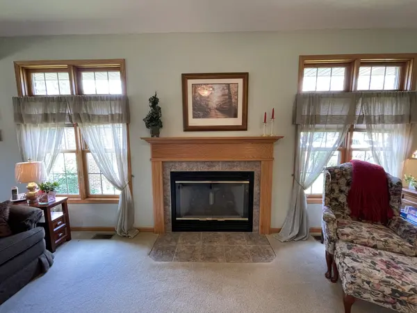 6129 PRINCETON LN, Palos Heights, IL 60463