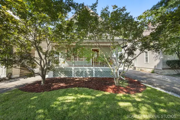 215 North AVE, Naperville, IL 60540