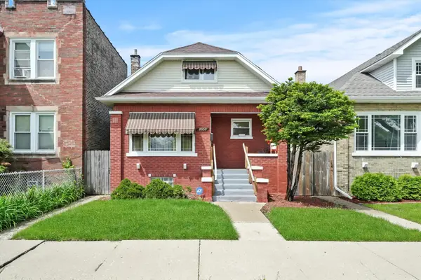 8950 S ELIZABETH ST, Chicago, IL 60620