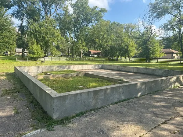 620 Pokagon DR, Algonquin, IL 60102