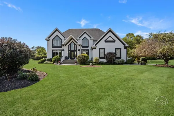 5N874 Westwood LN, St. Charles, IL 60175