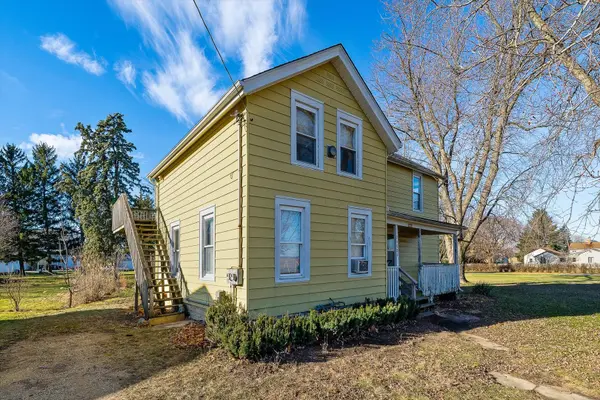 2S086 Harter RD, Elburn, IL 60119