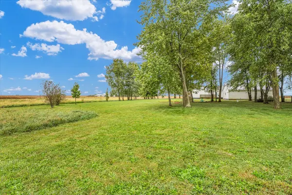 990 E 500 North RD, Bement, IL 61813